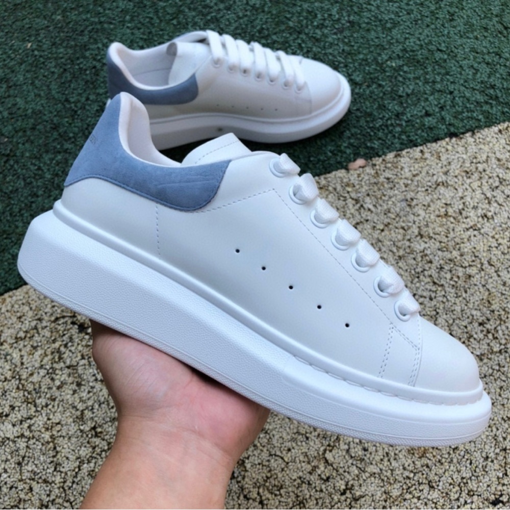 Alexander McQueens Oversized
